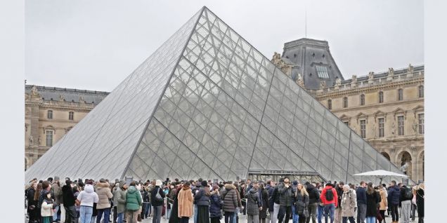 New Chief to steer Louvre after heist crisis