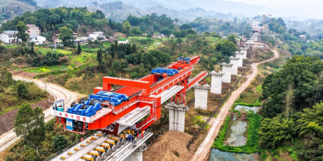 西渝高铁重庆段节后复工复产