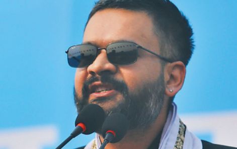 35岁巴伦·沙阿高票胜选！尼泊尔最年轻总理将诞生，青年力量颠覆政坛格局