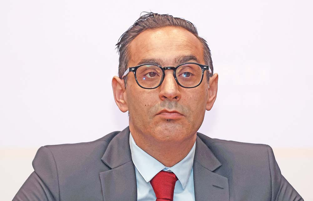 anfa-new-coach-4_bikash-dware