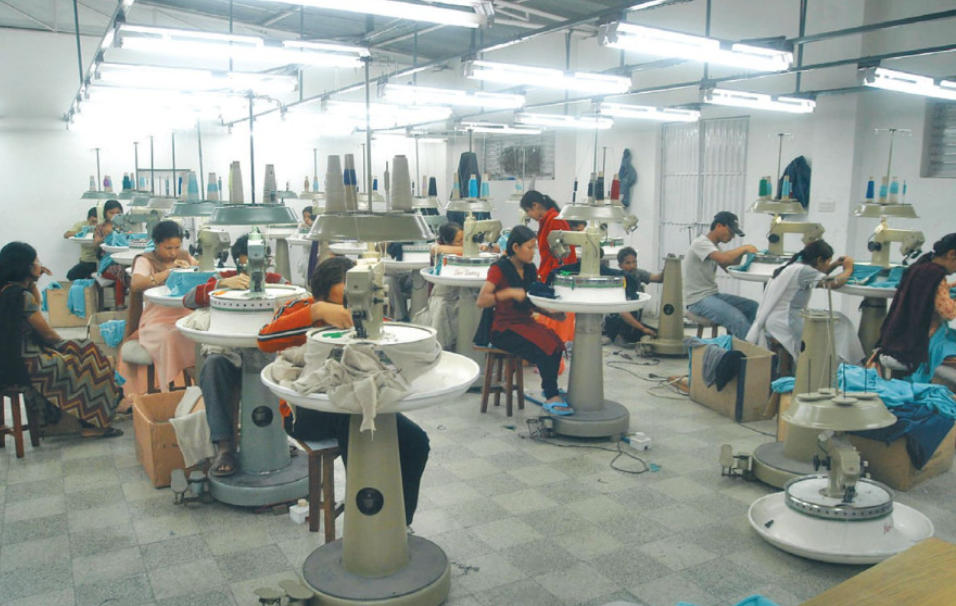 国际劳工组织一份报告警告称,尼泊尔退出最不发达国家俱乐部并失去优惠市场准入后,包括服装业在内的出口导向型制造业可能面临重大损失