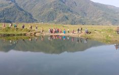 फेवाताल किनार खपौँदीमा सरसफाइ