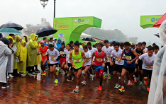 雨润圣土 跑向和平： 第四届蓝毗尼国际和平马拉松见闻