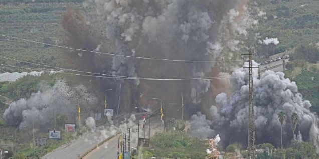 Iran threatens to start hitting Gulf power plants, mine waters