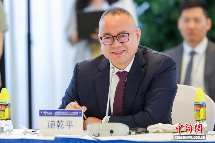 d76247ee-1412-4109-911c-f8bf5d8fd2bf_zsite