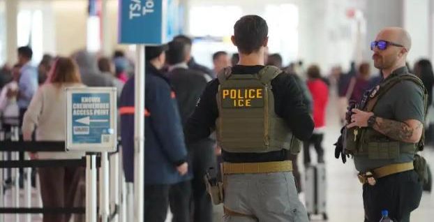 美国土安全部“停摆”致数百机场安检人员辞职，特朗普派人增援机场反成添乱