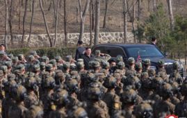 金正恩视察朝鲜人民军各级特战部队训练