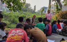 खुला आकाशमुनिको ‘ट्युसन’ कक्षा !