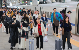 China expects over 90 mln railway trips during Qingming holiday travel rush