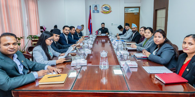 尼泊尔实施双休日制度 应对石油供应压力