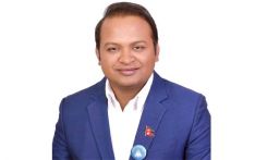 श्रममन्त्री पदमुक्त