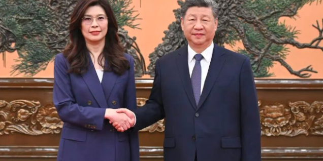 习近平在北京会见中国国民党主席郑丽文率领的访问团