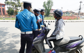 加德满都24小时查处约1800起交通违法行为 交通整治力度持续加大