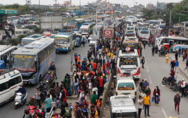 尼泊尔加德满都推行公务车拼车制度 应对燃油紧缩与财政压力