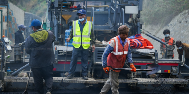 尼泊尔阿尼哥公路Dhulikhel–Khawa路段重启铺装工程