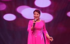 视频| 张茂明大使到任招待会暨内蒙古专场文艺：女声独唱《茉莉花》