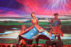 视频| 张茂明大使到任招待会暨内蒙古专场文艺：歌舞《赞歌》