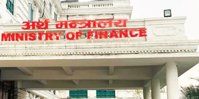 Public debt nears Rs. 3 trillion