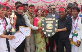 नगरस्तरीय रनिङ शिल्डको उपाधि शिवजनलाई